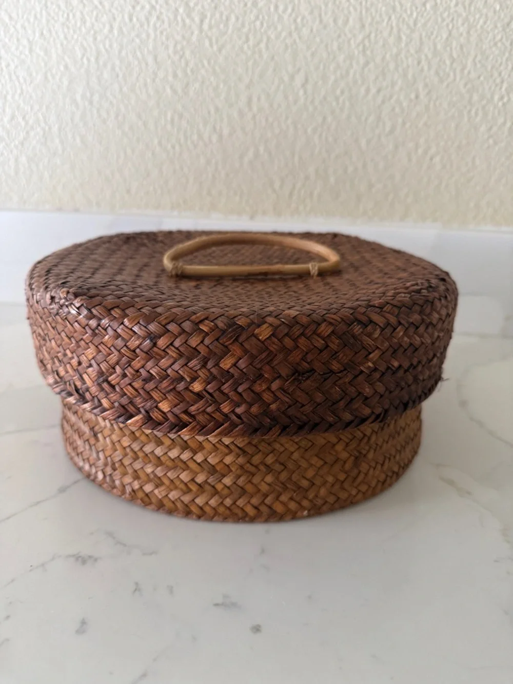 Vintage Woven Basket with Lid Bamboo Handle